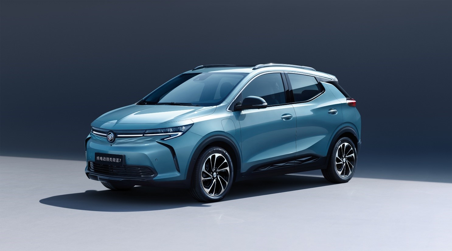 ΢7綯SUV